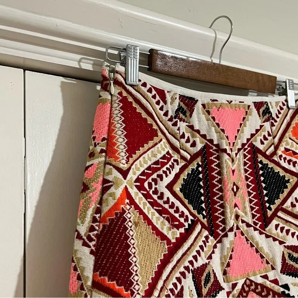 TopShop Women’s Geometric Patterned Skirt - Multicolor